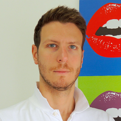 DR. Riccardo Gori Studio Dentistico Strambi DR. Riccardo Gori Studio Dentistico Strambi